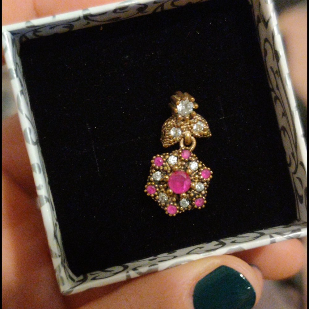 ruby flower snowflake pandent